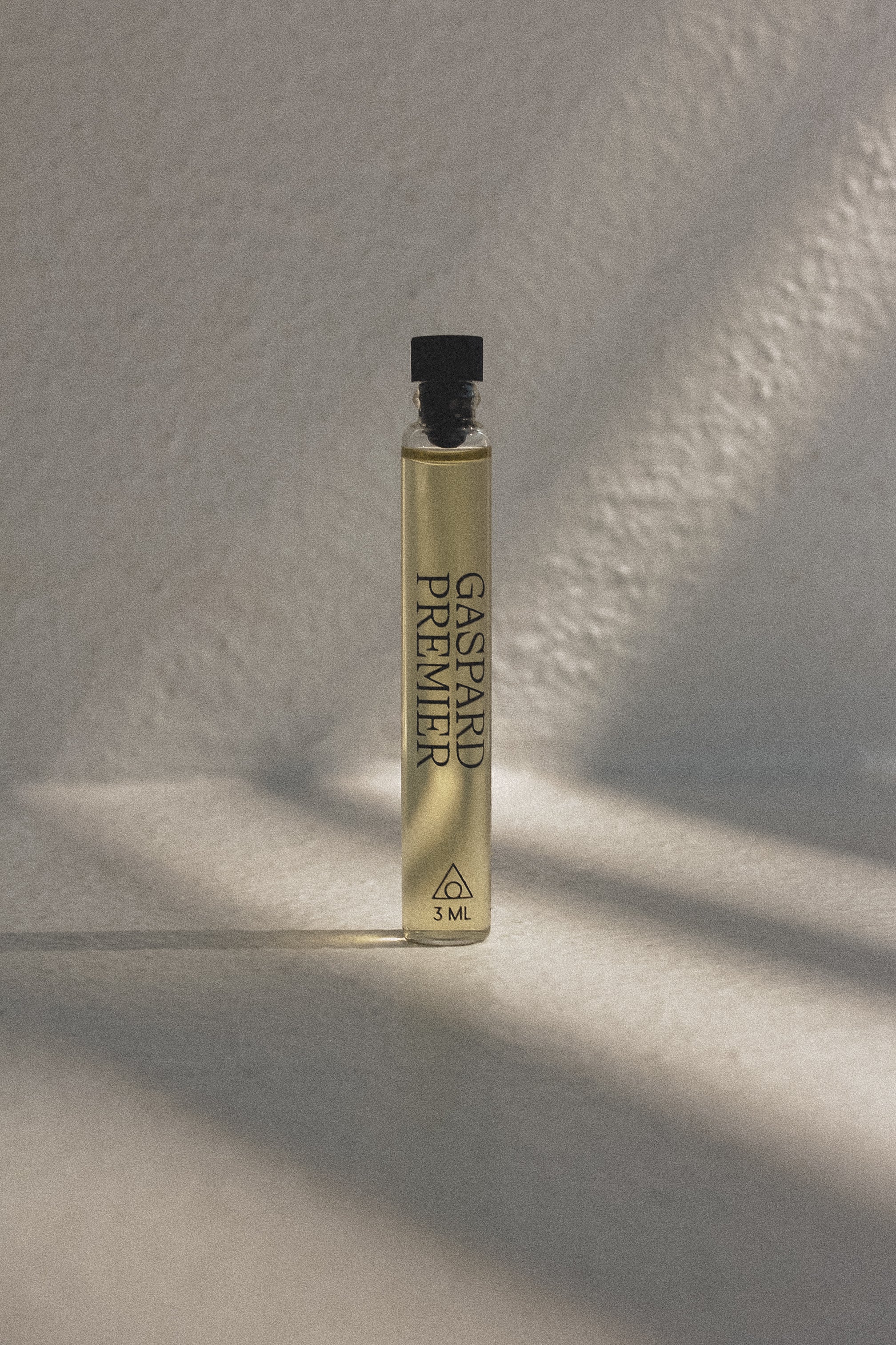 Pocket size wild perfume